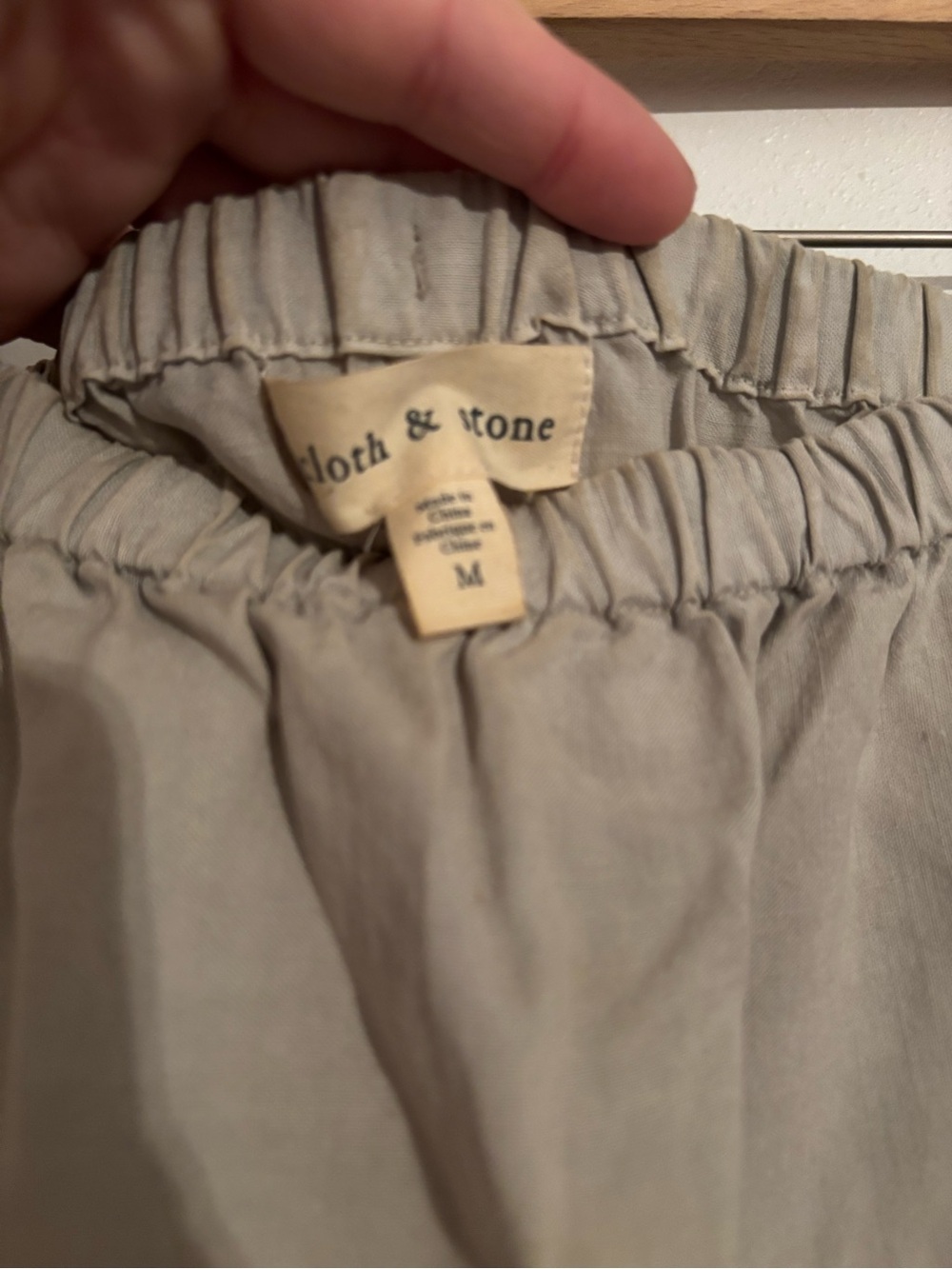cloth & stone Gray Elastic strapless shirt